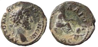 3033 Pella Decapolis-Arabia Commodus AE